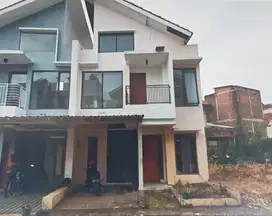 Rumah MURAH siap huni via lelang 1 lantai SHM di Sentosa Residance