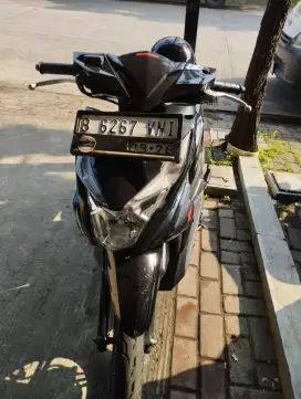 Dijual motor beat 2016 hitam