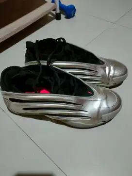 Sepatu Basket Adidas Harden Vol 9 (original)