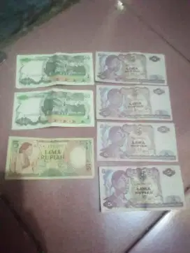 Borongan uang kertas 7lembar