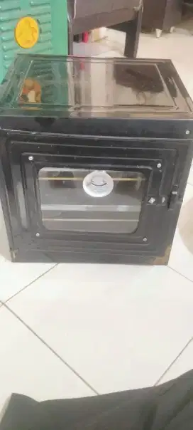 Oven butterfly hitam