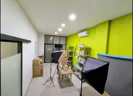 `Ruko ini Hadap Tol, Jadi Calon Pembeli Nggak Perlu Nyasar Nyari Kamu!