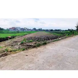 Dekat RS PKU Muamadiah Gamping, Tanah 300 Jt-an