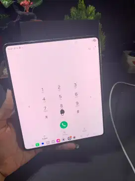 SAMSUNG Z FOLD 5 5G RAM 12/512GB ORIGINAL SEIN NORMAL 

TAMPILAN