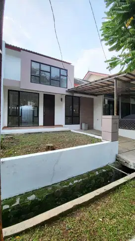 Rumah Siap Huni Lokasi Strategis di Graha Raya. 16665