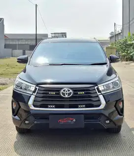 Toyota Innova Reborn 2.0 V 2021 Automatic ( Hitam Metalik )