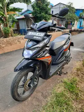 Dijual Honda beat fi ECO cakep irit BBM