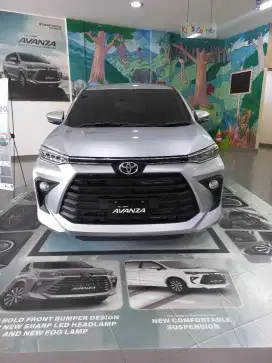 DP 10JT TOYOTA AVANZA 1.5 G CVT MATIC 2025 / MANUAL MT KREDIT SILVER