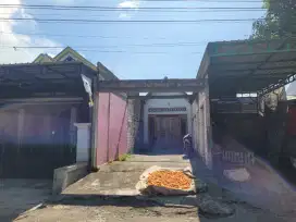 Rumah nol jalan raya , second road, Wonokoyo Menganti Gresik