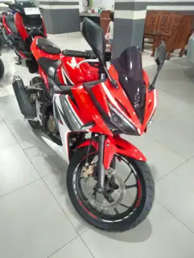 CBR 150R 2018 Dp 1 juta