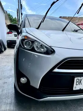 TDP 7JT! Toyota Sienta 1.5 V Manual 2017 Freed