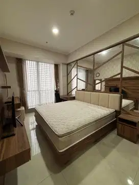 Disewakan Taman Anggrek Residences Condo 2 Bedroom. Furnished