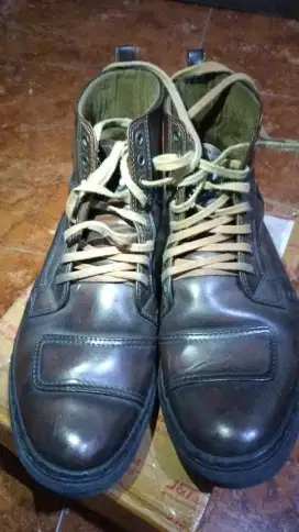 Sepatu BAROK kulit