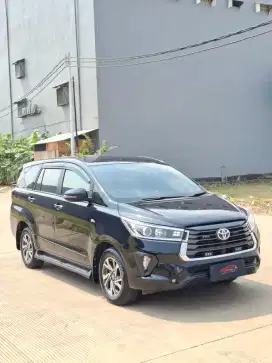 Mobil bekas Innova Reborn V matic bensin 2021