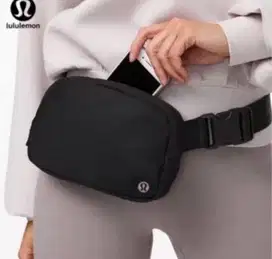tas lululemon original everywhere belt 1L