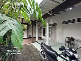 Rumah Dekat Tol Jakarta-Cikampek di Taman Galaxy Jaka Setia, Bekasi