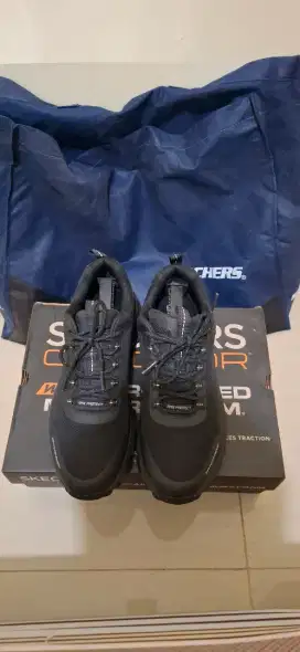 Sepatu Skechers Outdoor Good Year