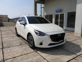 Mazda 2 R AT 2017 Skyactiv