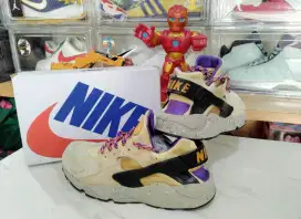 Sepatu Running Nike Huarache size 46