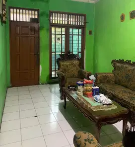 Dijual 1 Set kursi ruang tamu kayu jati