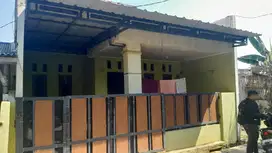 Jual Rumah 2 Lantai di Cibinong Dekat Stasiun KRL