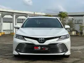 CAMRY V AT 2.5 THN 2019