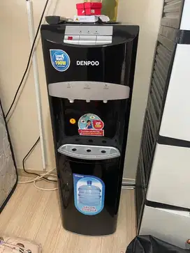 Dispenser air panas dan dingin bekas normal