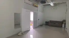 Disewakan ruangan Kantor / Usaha