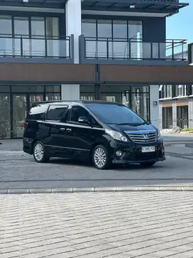 TDP 3 JUTA!!! Toyota Alphard 2.4 S Captain Seats 2012 Hitam