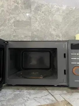 Microwave oven kris