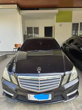 Mercedes benz E200 2012 hitam black mercy e200 2013 e200 2014 jual bu