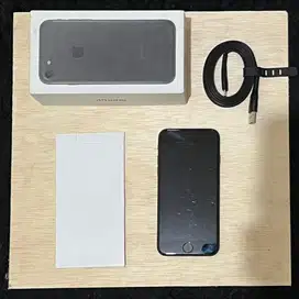 iPhone 7 black 128Gb smartfren only