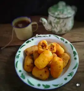 Combro frozen Ma Utie
Cocok untuk acara syukuran, Nikahan, sunatan,dll