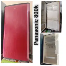 Kulkas PANASONIC bekas bergaransi