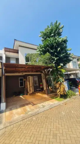Rumah Cantik 2 Lt di Serpong Jaya, Dkt Tol & Stasiun, Harga Menarik