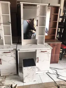 Dijual meja rias partikel minimalis meja rias murah