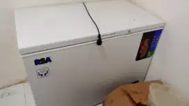 Freezer RSA bekas