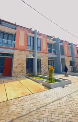 Rumah 2lantai Ready Stok KPR/Cash Dekat jalur angkot