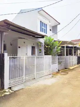 Rumah dalam cluster,sektor 9 jual murah