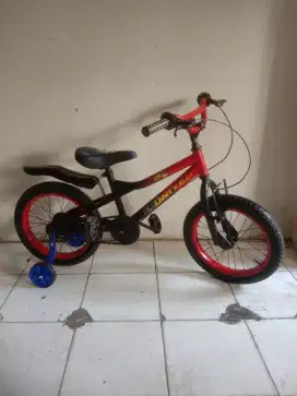 Jual sepeda BMX merk UNITED UK 16