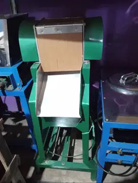 mesin parut kelapa