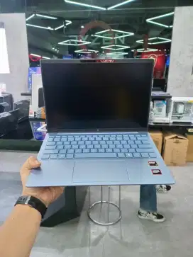 Kredit Laptop HP Pavilion Aero 13 Ryzen 5 8640u Ram 16GB Garansi Resmi
