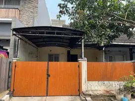 Di Jual Cepat Rumah di Cluster Grasia Banjar Wijaya  1 lantai