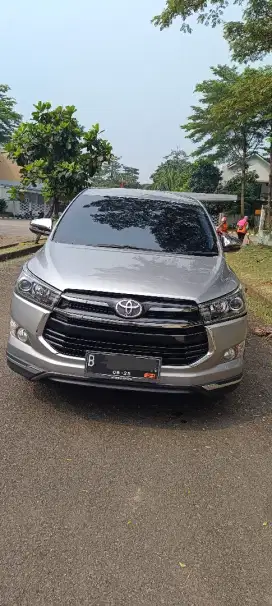 Reborn Venturer diesel AT 2020 silver