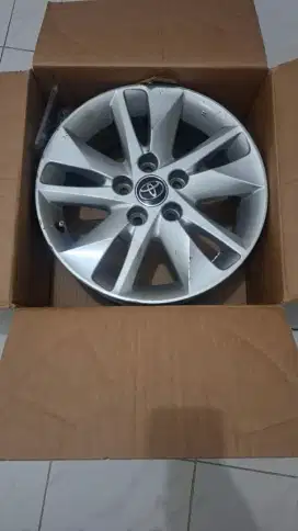 Dijual BU Velg Innova Reborn Original