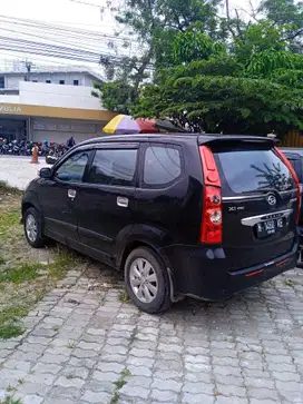 Daihatsu Xenia 2011 Bensin