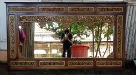 Barang antiq, cermin jati kayu