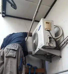 SERVICE AC BERGARANSI