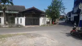 Turun Harga !!!  Dijual Cepat Tanah Hook Bonus Rumah Tua Bebas Banjir