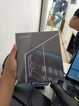 Samsung Zfold7 12/512 Garansi Resmi Sein 1tahun